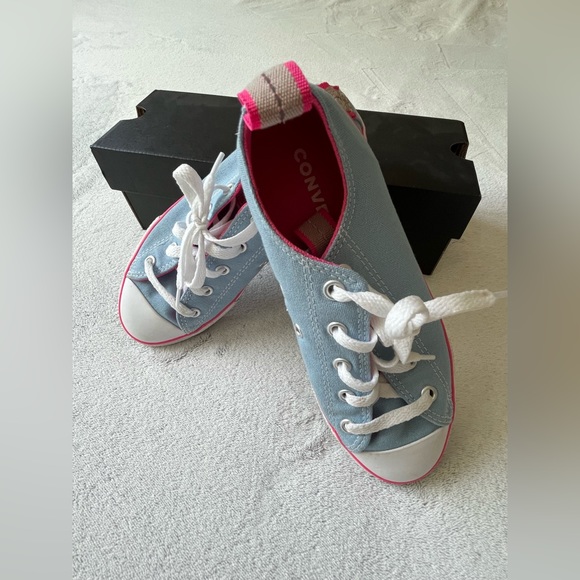 Converse Chuck Taylor All Star Athletic Shoes Kids Junior size 3 - Picture 2 of 11